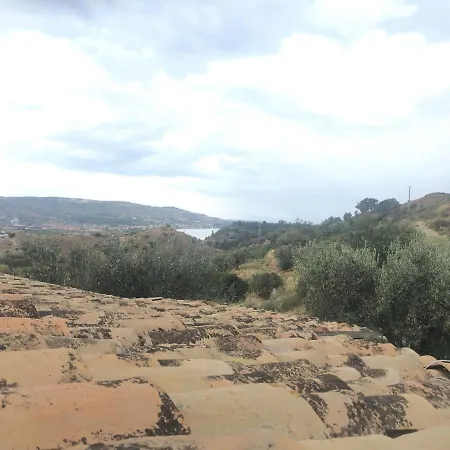 Alloggio per agriturismo La Valle Dei Mandorli